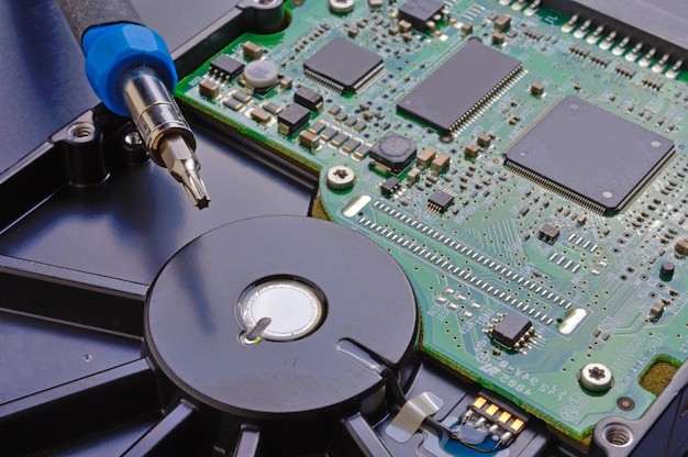 Hard Drive Teardown (2020)